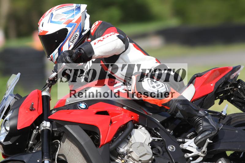 /Archiv-2025/10 23.04.2025 Cornu Master School ADR/gruen-vert/28